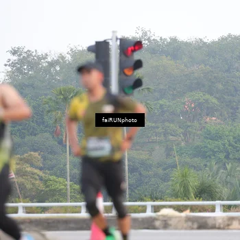 Runner Photo 6434658