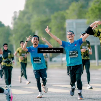 Runner Photo 6434671
