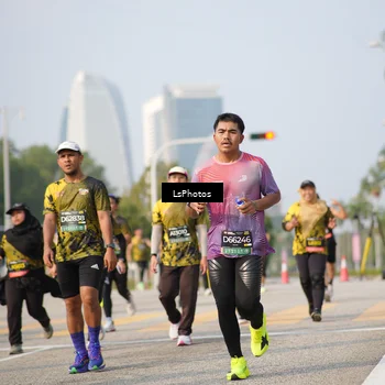 Runner Photo 6434683