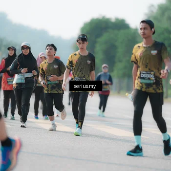 Runner Photo 6434684