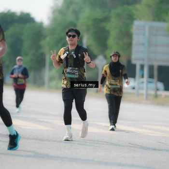 Runner Photo 6434693
