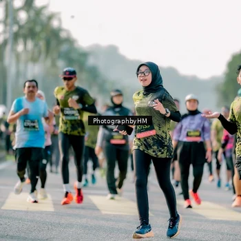 Runner Photo 6434704