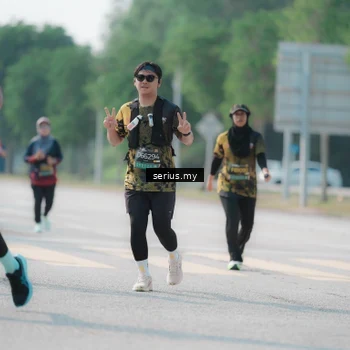 Runner Photo 6434708