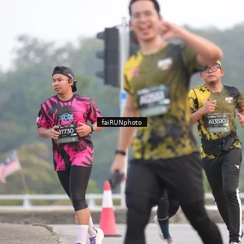 Runner Photo 6434709