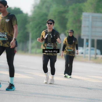 Runner Photo 6434710