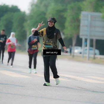 Runner Photo 6434737