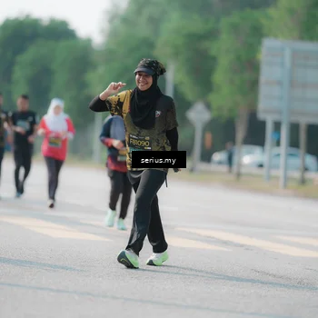 Runner Photo 6434753