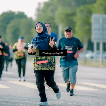 Runner Photo 6434781