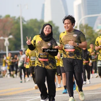 Runner Photo 6434785