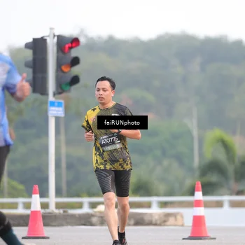 Runner Photo 6434787