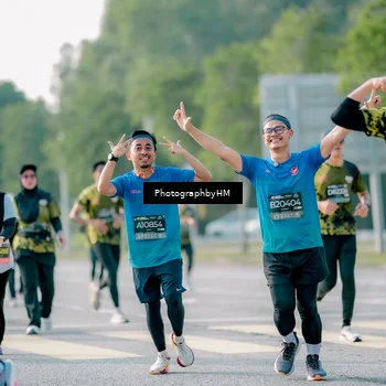 Runner Photo 6434831