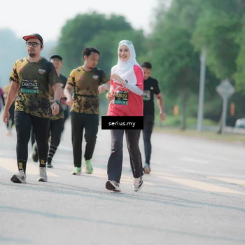 Runner Photo 6434849