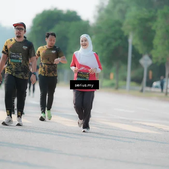 Runner Photo 6434852