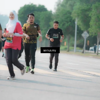 Runner Photo 6434893