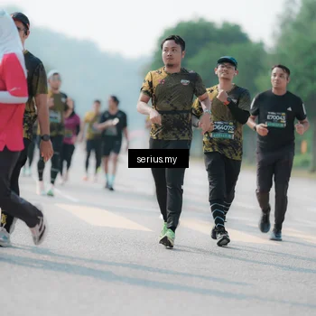 Runner Photo 6434899