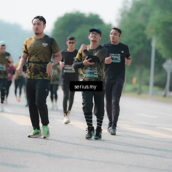 Runner Photo 6434908