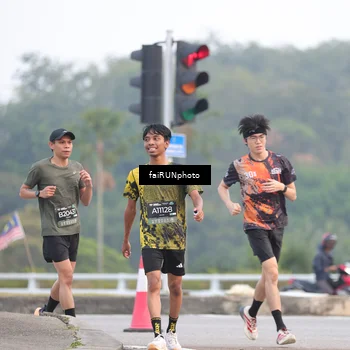 Runner Photo 6434915