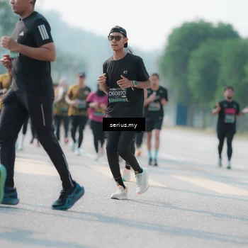 Runner Photo 6434924