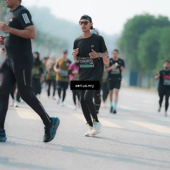 Runner Photo 6434933