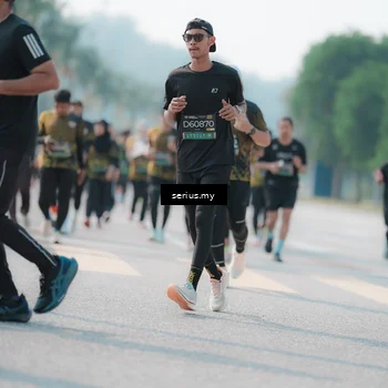 Runner Photo 6434936