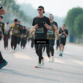 Runner Photo 6434937