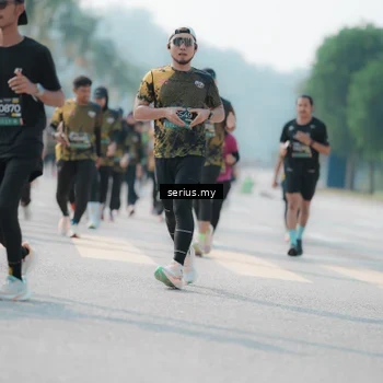 Runner Photo 6434962