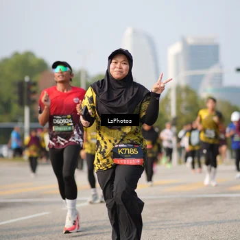 Runner Photo 6434963