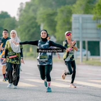 Runner Photo 6434975