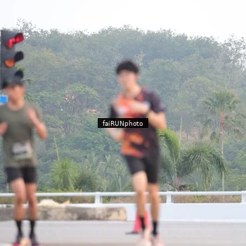 Runner Photo 6434984
