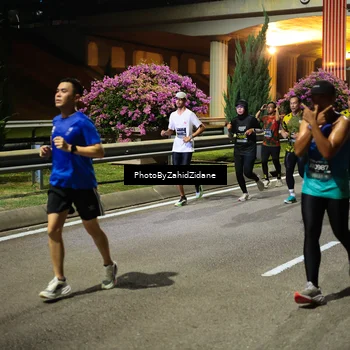 Runner Photo 6434994