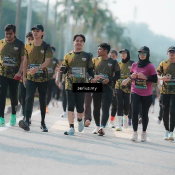 Runner Photo 6435000