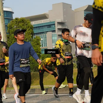 Runner Photo 6435004