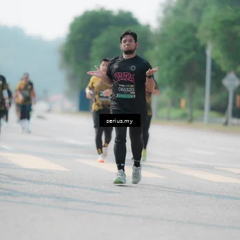 Runner Photo 6435026