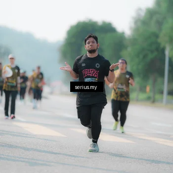 Runner Photo 6435029