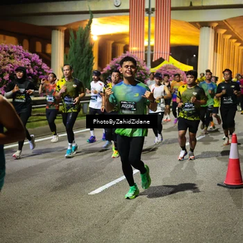 Runner Photo 6435038