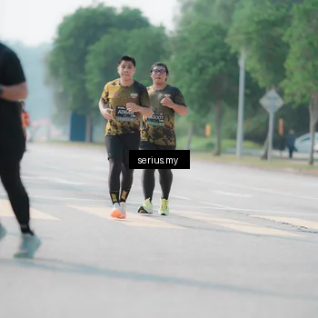 Runner Photo 6435049
