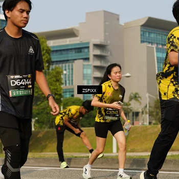 Runner Photo 6435054