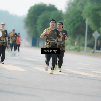 Runner Photo 6435076
