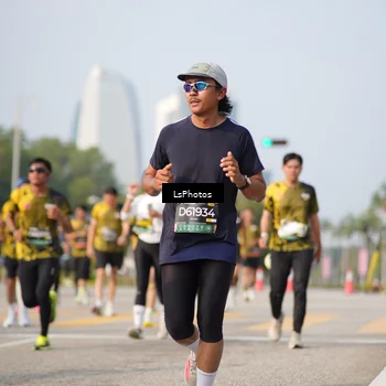 Runner Photo 6435098
