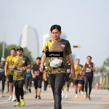 Runner Photo 6435099
