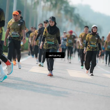 Runner Photo 6435108
