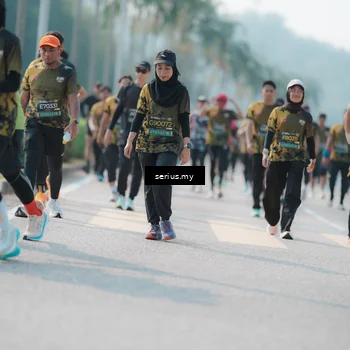 Runner Photo 6435112