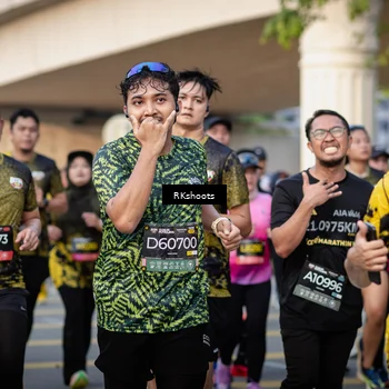 Runner Photo 6435114