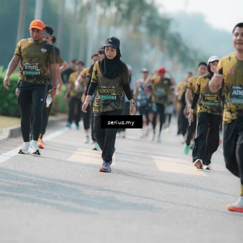 Runner Photo 6435117