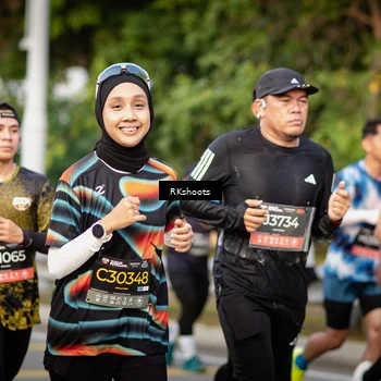 Runner Photo 6435135