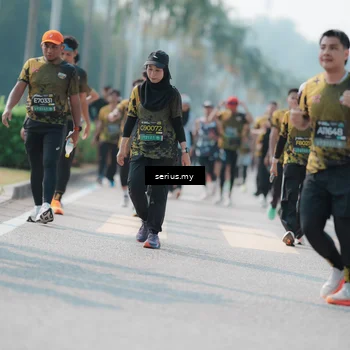 Runner Photo 6435137