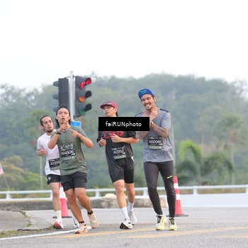 Runner Photo 6435144
