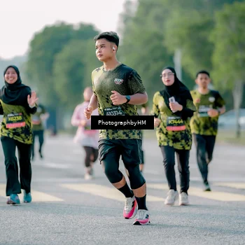 Runner Photo 6435174