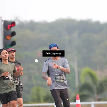 Runner Photo 6435178