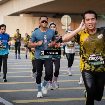 Runner Photo 6435199